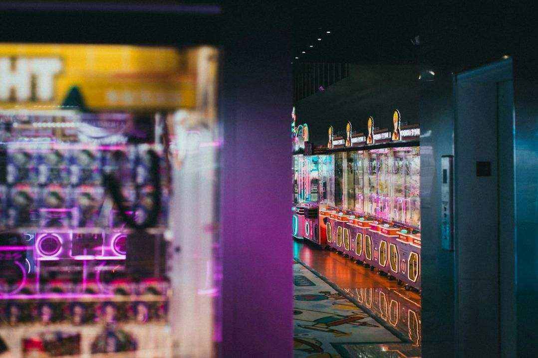 Casino floor legal compliance